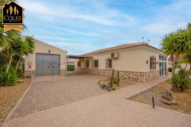 3 slaapkamer Villa te koop in Arboleas met zwembad garage - € 259.999 (Ref: 9991811)