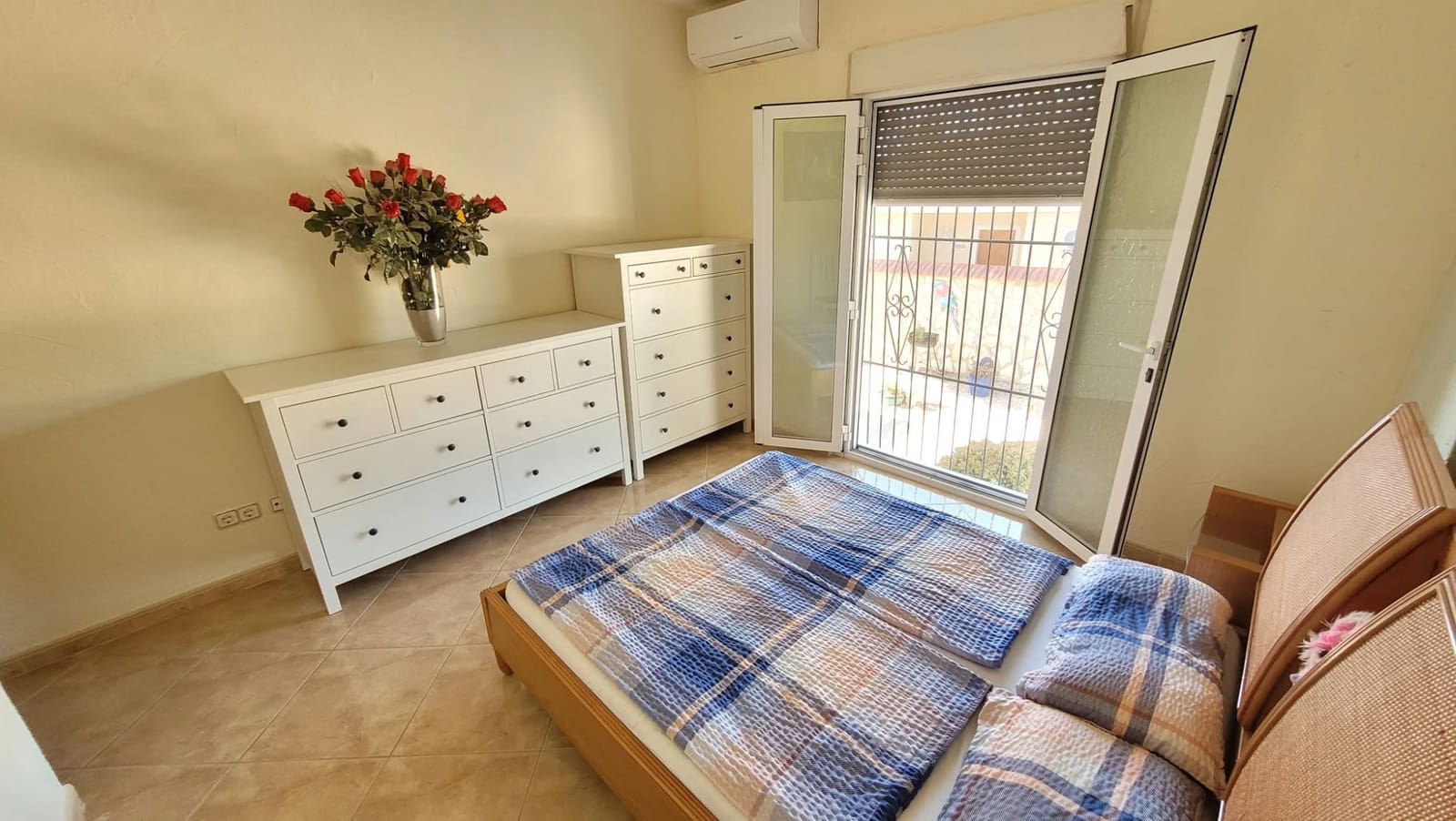 3 quarto Moradia para venda em Pinar de Campoverde com piscina - 399 900 € (Ref: 10048395)