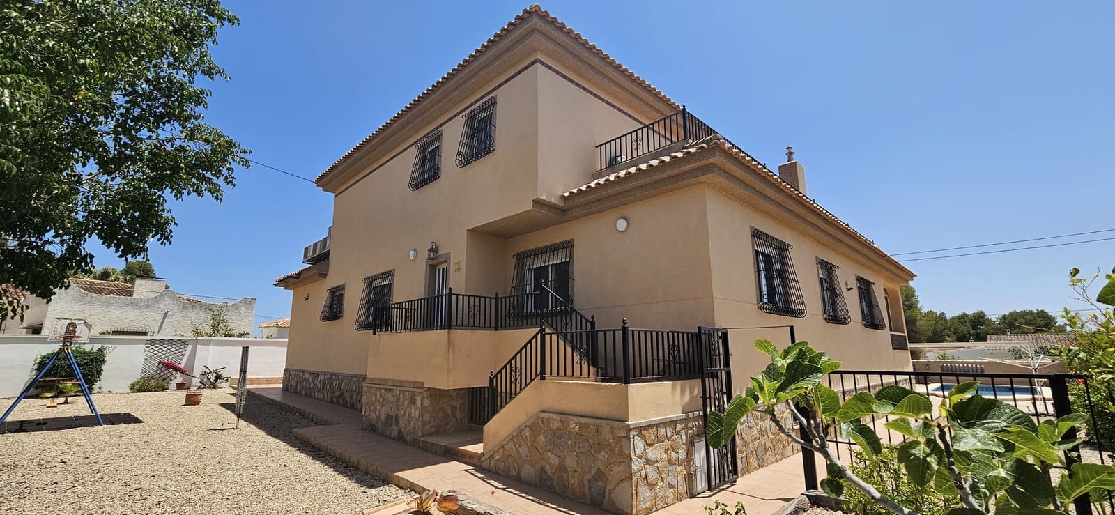 5 chambre Villa/Maison à vendre à Pinar de Campoverde avec piscine garage - 695 000 € (Ref: 8546402)