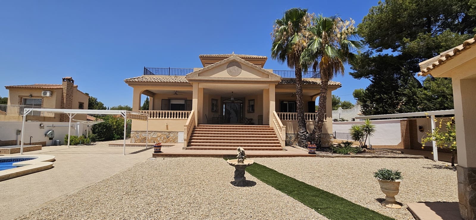 5 chambre Villa/Maison à vendre à Pinar de Campoverde avec piscine garage - 695 000 € (Ref: 8546402)