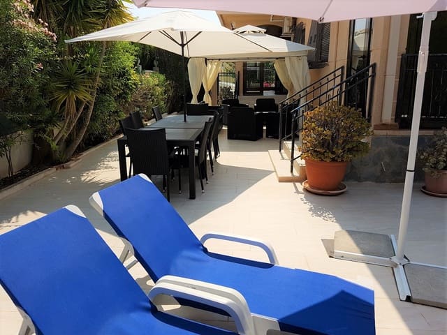 3 makuuhuone Huvila myytävänä paikassa Pinar de Campoverde, Pilar de la Horadada mukana uima-altaan - 325 000 € (Ref: 8546403)