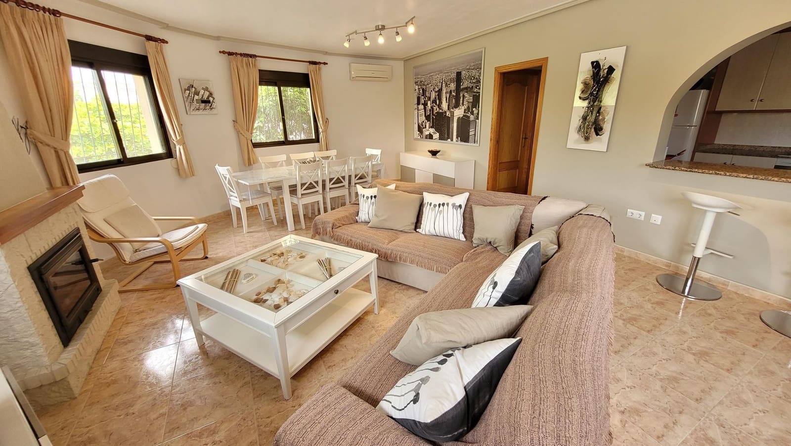 3 makuuhuone Huvila myytävänä paikassa Pinar de Campoverde mukana uima-altaan - 325 000 € (Ref: 8546403)