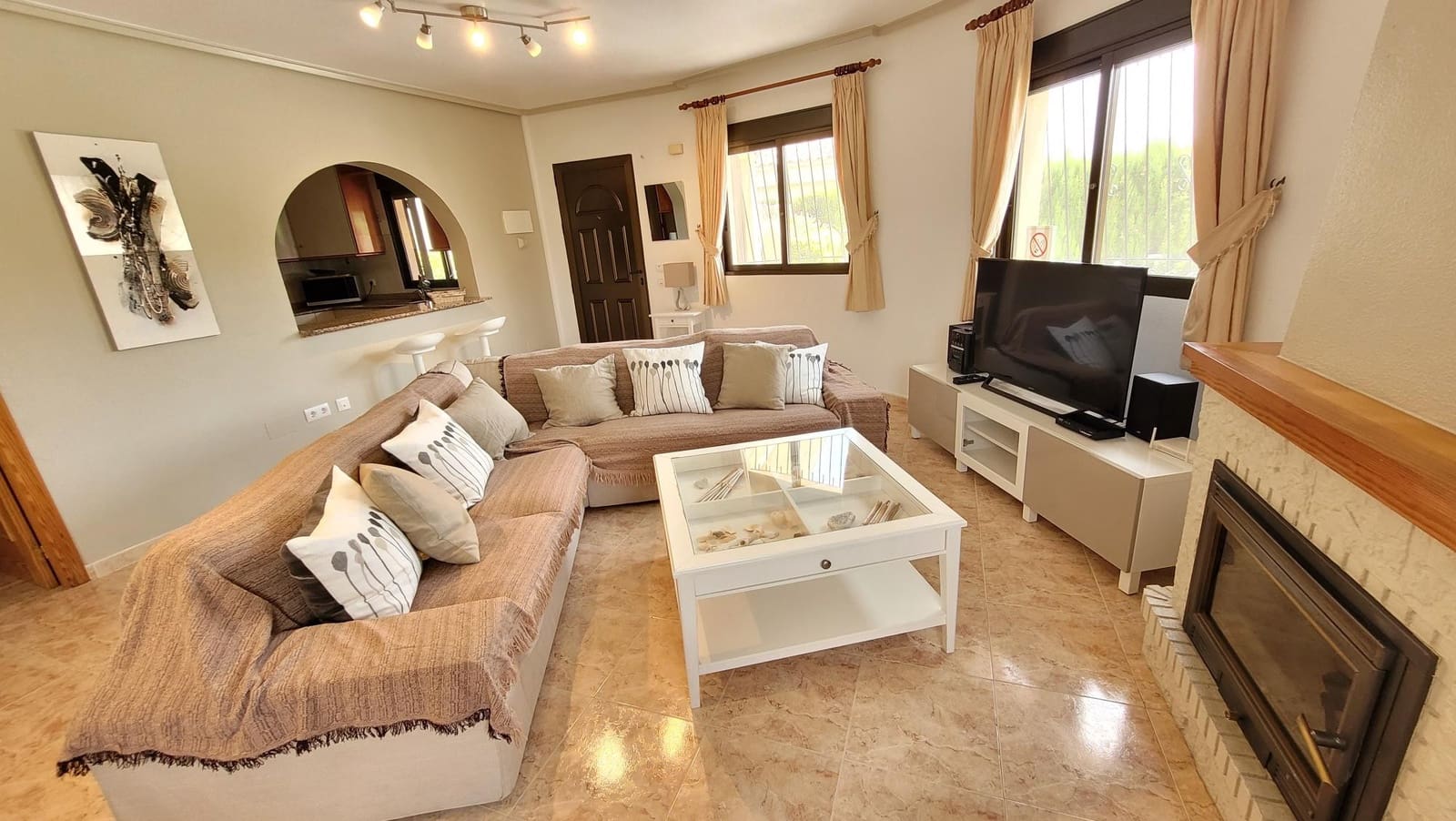 3 makuuhuone Huvila myytävänä paikassa Pinar de Campoverde mukana uima-altaan - 325 000 € (Ref: 8546403)