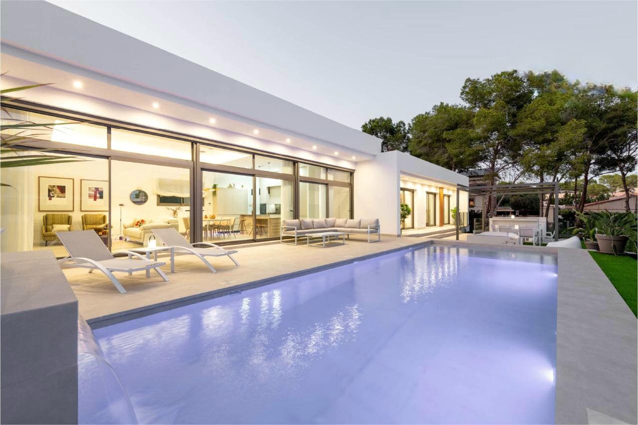 3 Zimmer Villa zu verkaufen in Pinar de Campoverde mit Pool Garage - 750.000 € (Ref: 8853190)