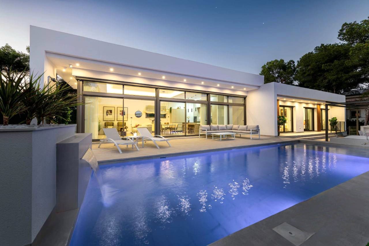 3 Zimmer Villa zu verkaufen in Pinar de Campoverde mit Pool Garage - 750.000 € (Ref: 8853190)