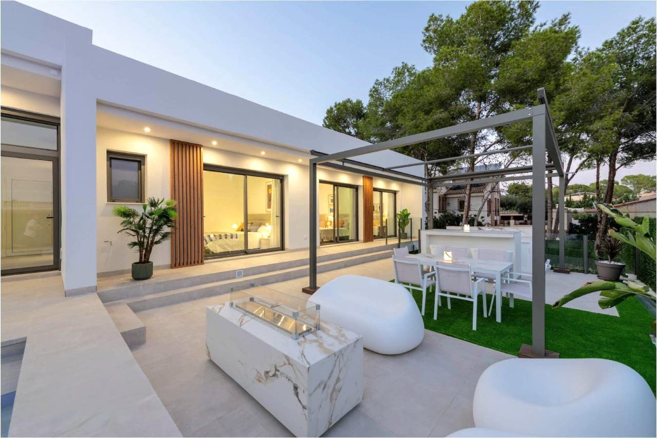 3 Zimmer Villa zu verkaufen in Pinar de Campoverde mit Pool Garage - 750.000 € (Ref: 8853190)