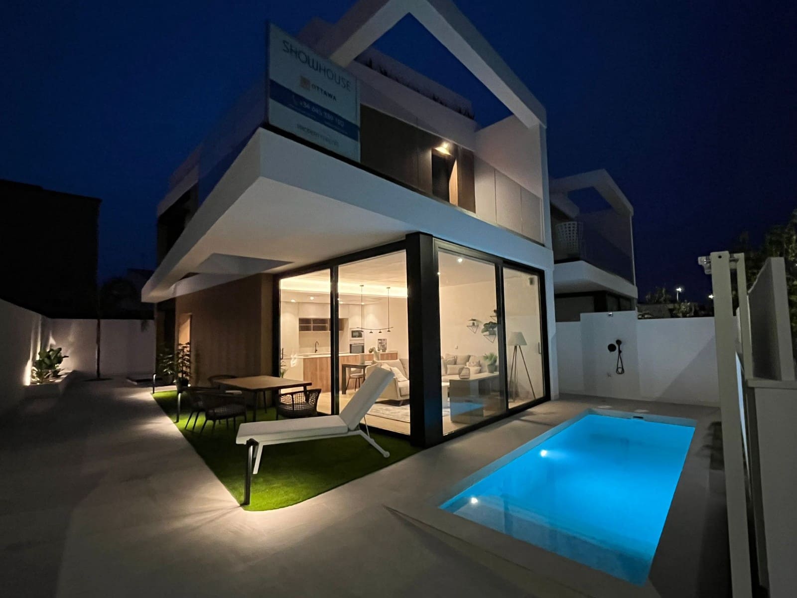 3 quarto Moradia para venda em Torre de la Horadada com piscina garagem - 628 000 € (Ref: 8853191)