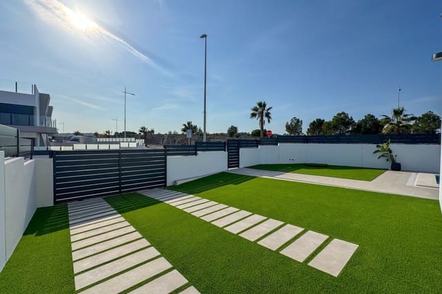 3 chambre Villa/Maison à vendre à San Miguel de Salinas avec garage - 429 900 € (Ref: 8853193)