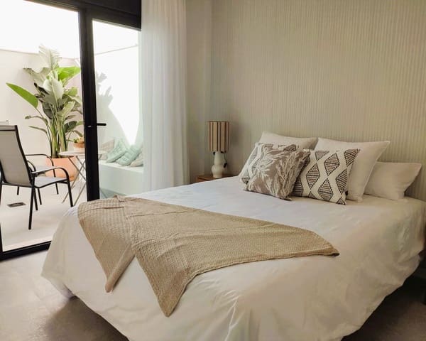 Bungalow de 2 habitaciones en Pilar de la Horadada en venta con piscina garaje - 259.900 € (Ref: 8853202)