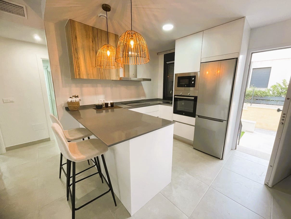 2 bedroom Apartment for sale in Orihuela Costa with pool garage - € 254,000 (Ref: 8853204)