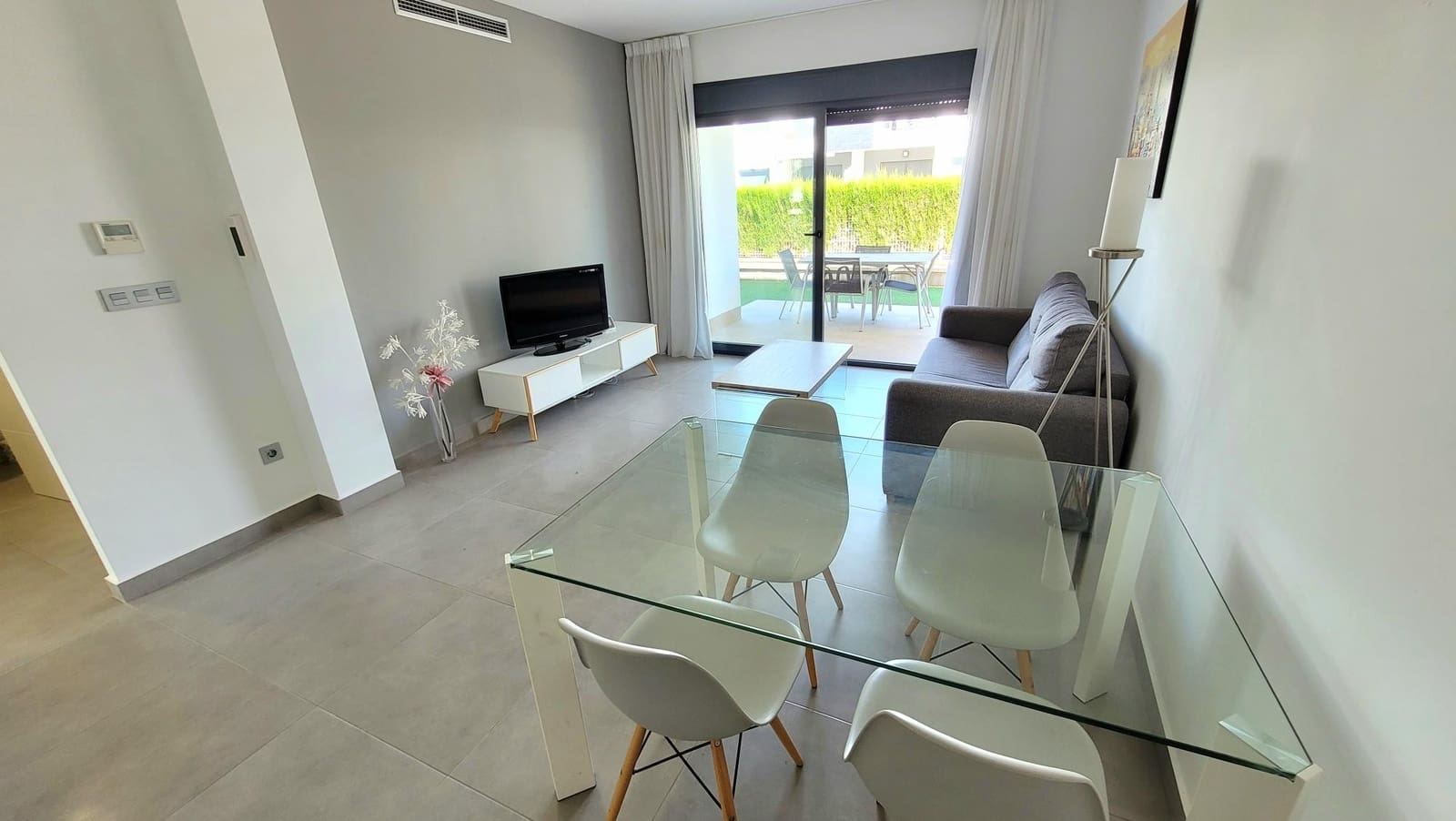 2 bedroom Apartment for sale in Pilar de la Horadada with pool garage - € 199,500 (Ref: 8977516)