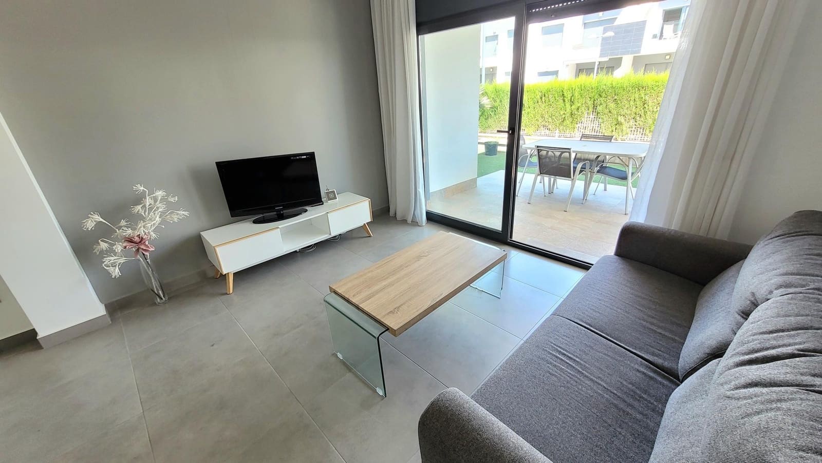 2 bedroom Apartment for sale in Pilar de la Horadada with pool garage - € 199,500 (Ref: 8977516)