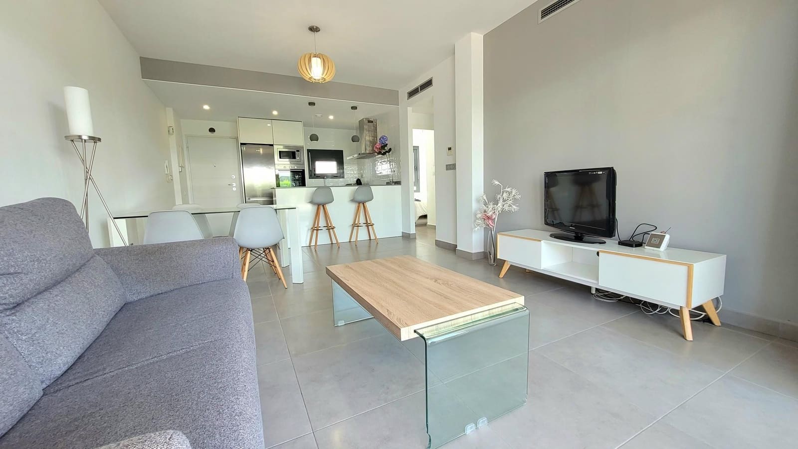 2 bedroom Apartment for sale in Pilar de la Horadada with pool garage - € 199,500 (Ref: 8977516)