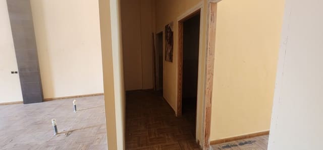 2 bedroom Commercial for sale in Pinar de Campoverde, Pilar de la Horadada - € 72,000 (Ref: 9046443)