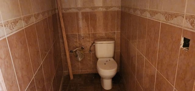 2 bedroom Commercial for sale in Pinar de Campoverde, Pilar de la Horadada - € 72,000 (Ref: 9046443)