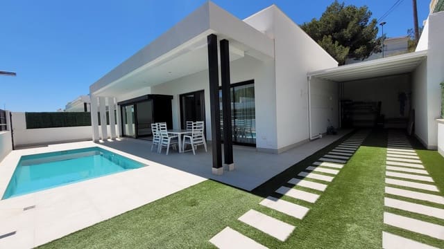 3 Zimmer Villa zu verkaufen in Pinar de Campoverde, Pilar de la Horadada mit Pool - 389.000 € (Ref: 9105872)