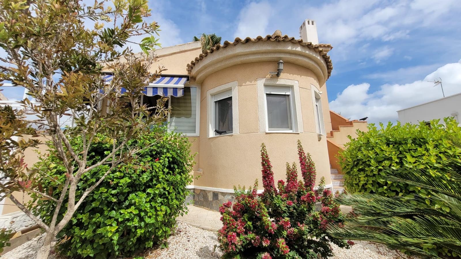 3 chambre Villa/Maison à vendre à Pinar de Campoverde avec piscine - 320 000 € (Ref: 9145775)