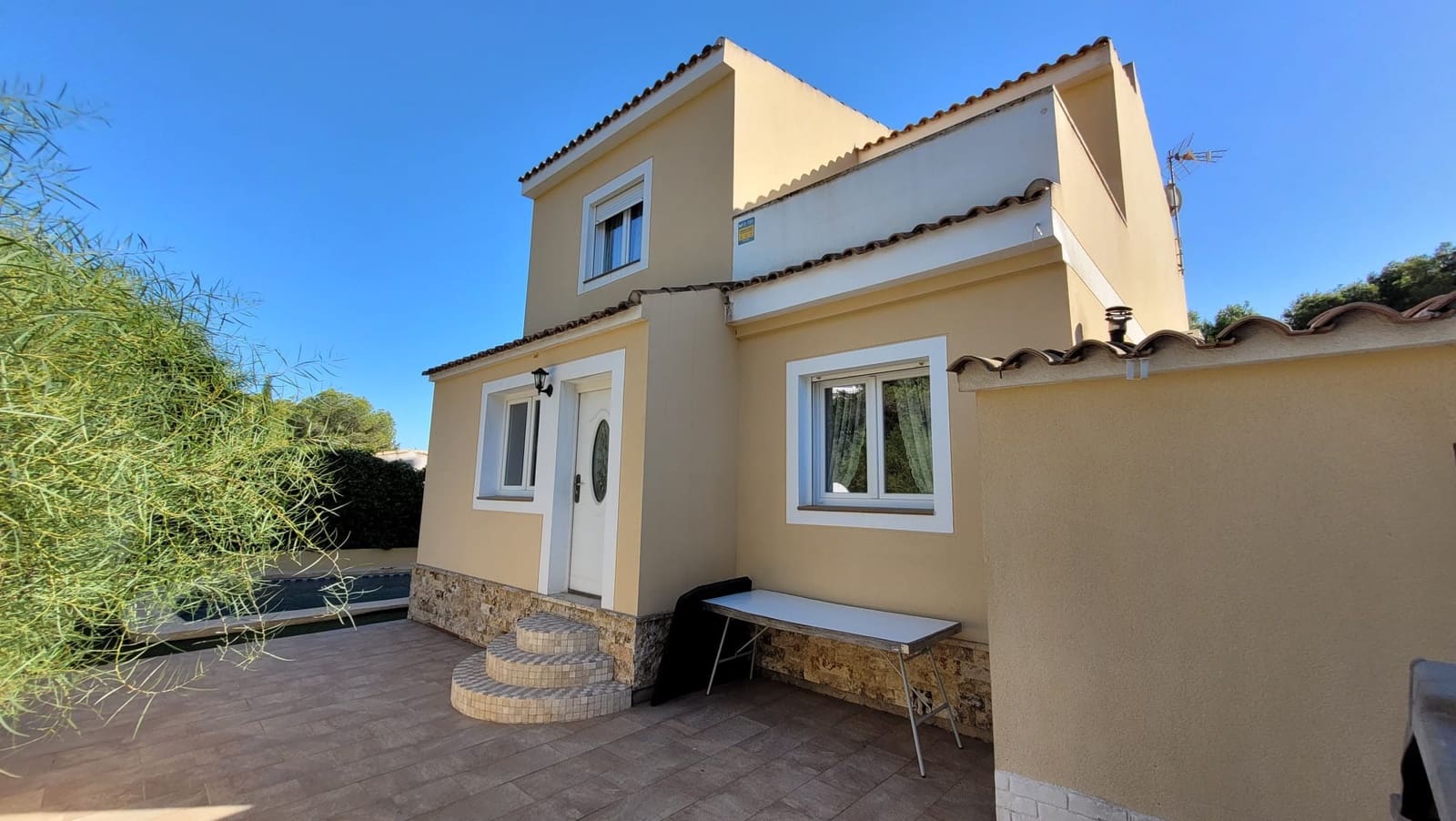 Chalet de 4 habitaciones en Pinar de Campoverde en venta con piscina garaje - 399.000 € (Ref: 9250653)