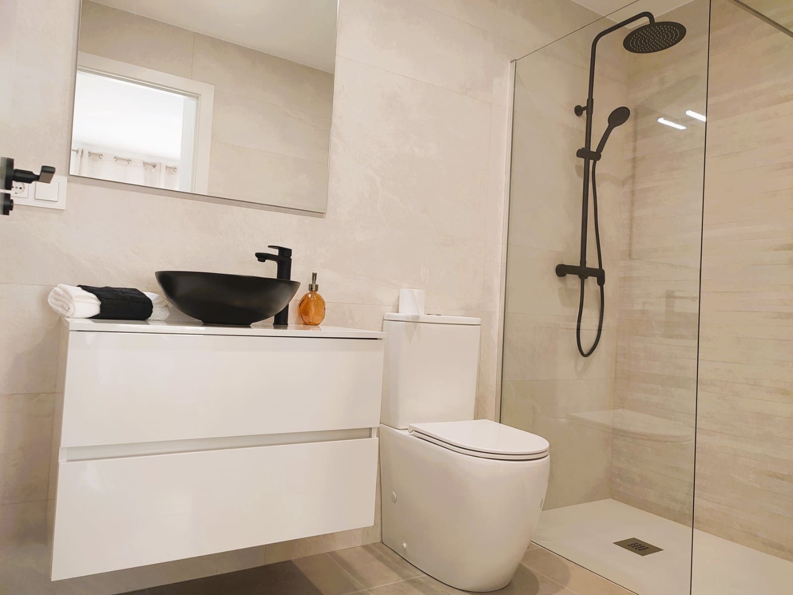 Chalet de 3 habitaciones en Balsicas en venta con piscina garaje - 325.000 € (Ref: 9676353)