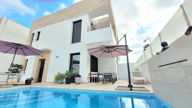 Pareado de 3 habitaciones en Las Filipinas en venta con piscina garaje - 489.000 € (Ref: 9676354)