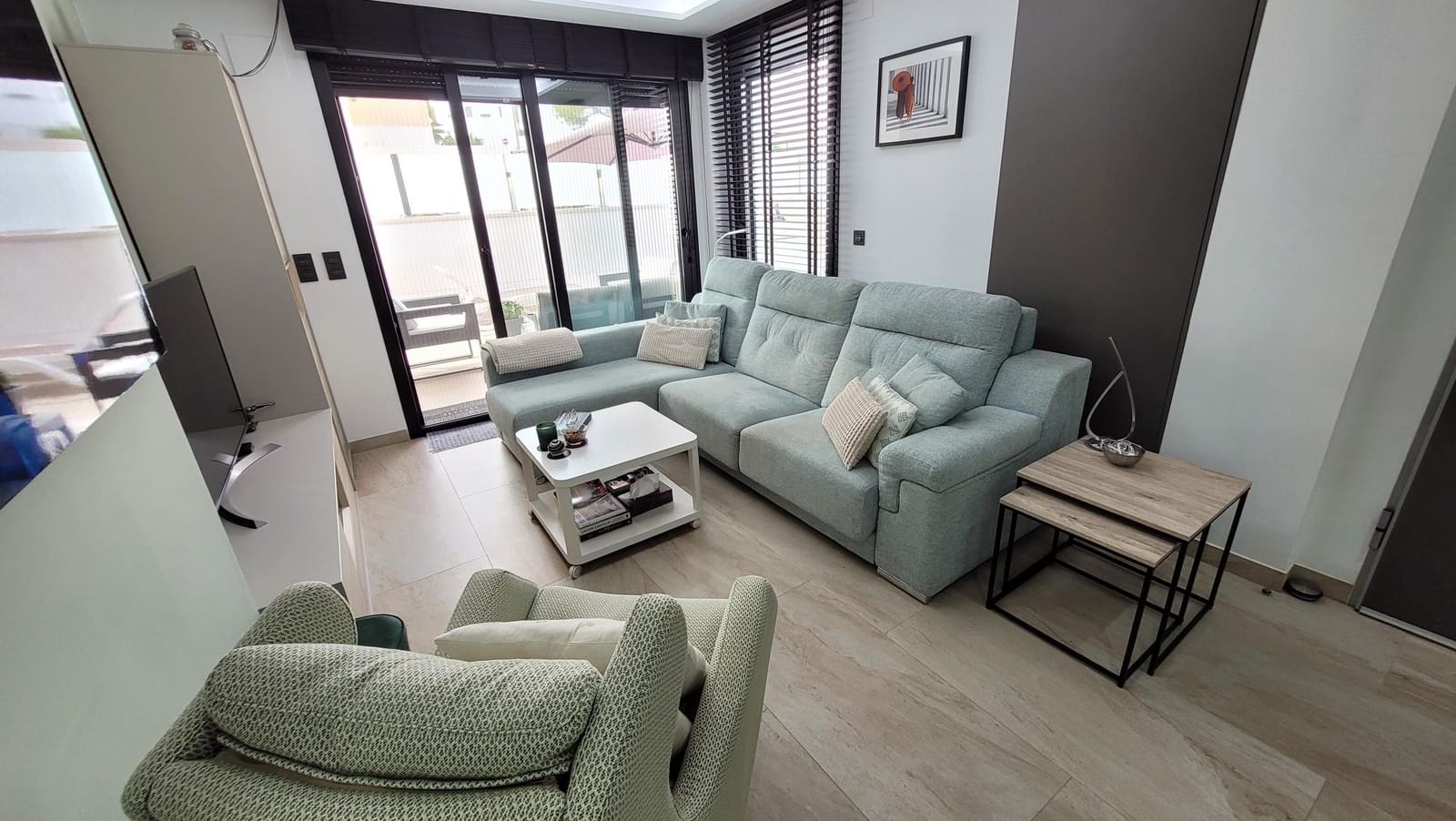 3 quarto Moradia Geminada para venda em Filipinas com piscina garagem - 489 000 € (Ref: 9676354)