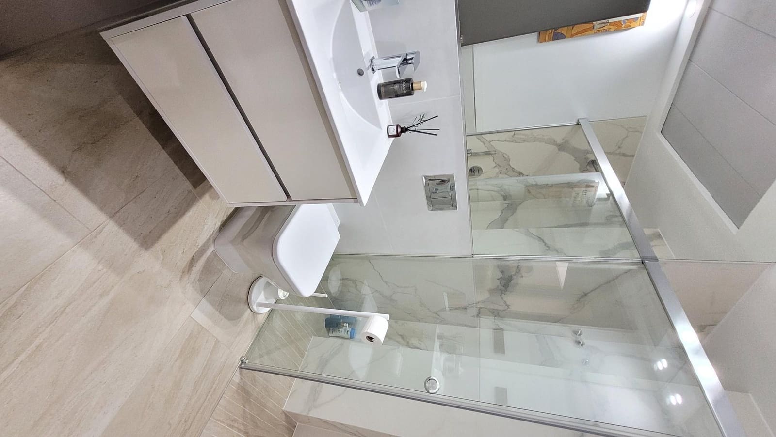 3 quarto Moradia Geminada para venda em Filipinas com piscina garagem - 489 000 € (Ref: 9676354)