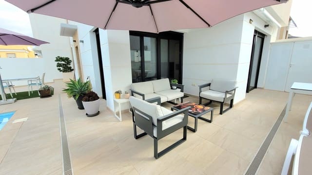 Pareado de 3 habitaciones en Las Filipinas en venta con piscina garaje - 489.000 € (Ref: 9676354)