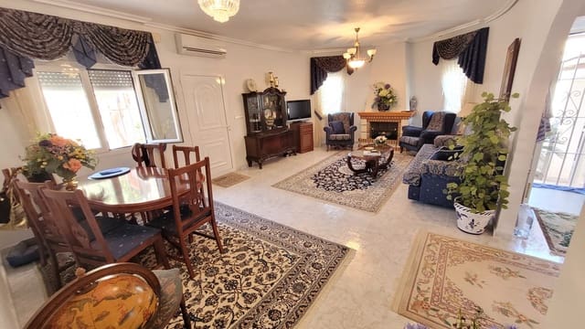 3 slaapkamer Villa te koop in Pinar de Campoverde, Pilar de la Horadada - € 330.000 (Ref: 9676357)