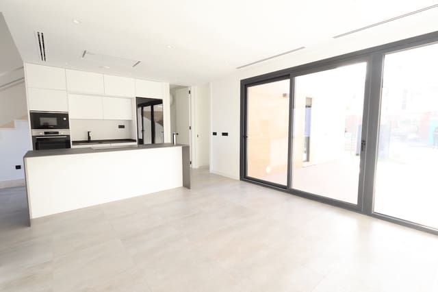 3 slaapkamer Villa te koop in Torre-Pacheco met zwembad garage - € 439.000 (Ref: 9676361)