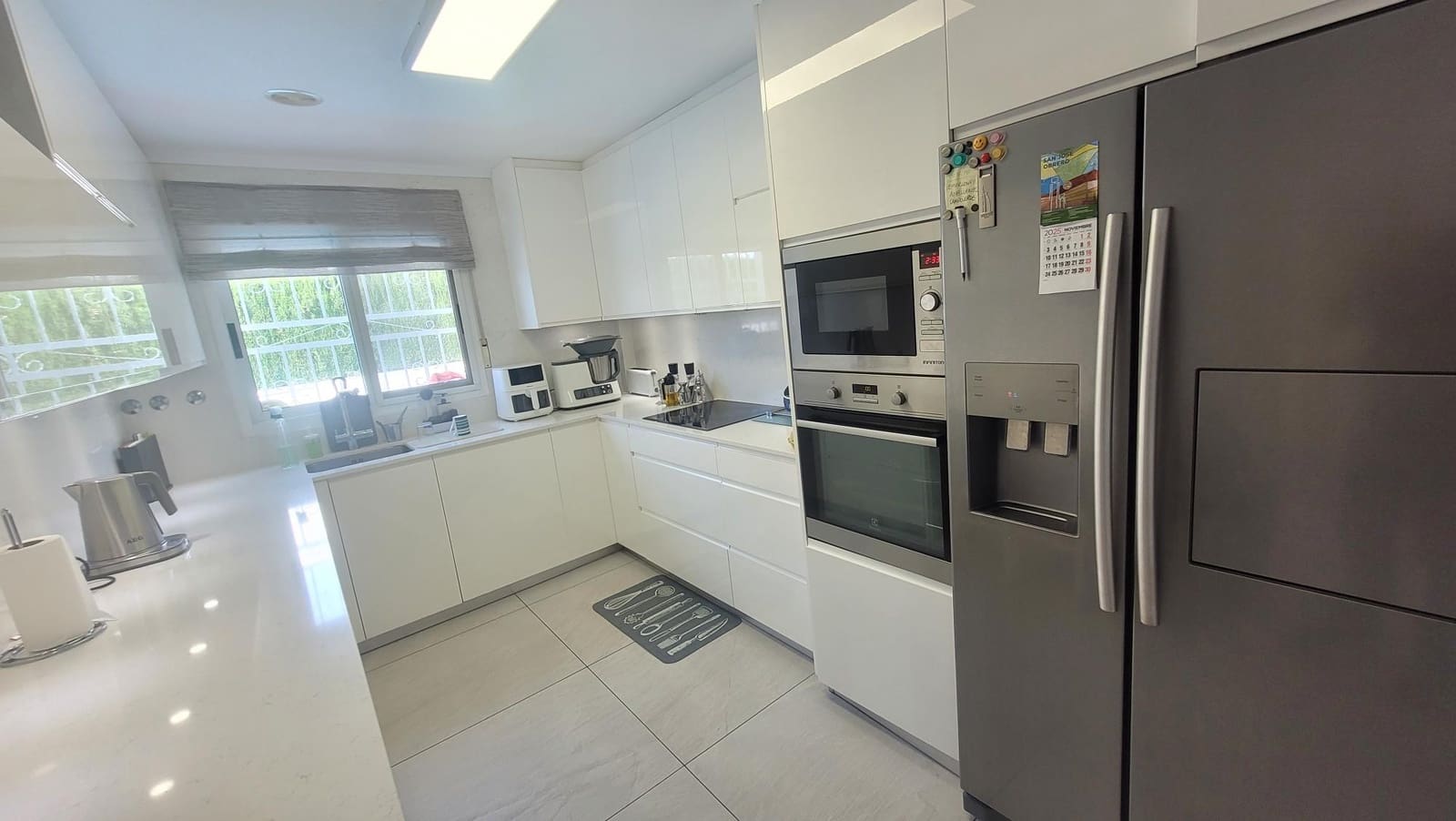 4 slaapkamer Villa te koop in Pinar de Campoverde met zwembad garage - € 460.000 (Ref: 9676363)