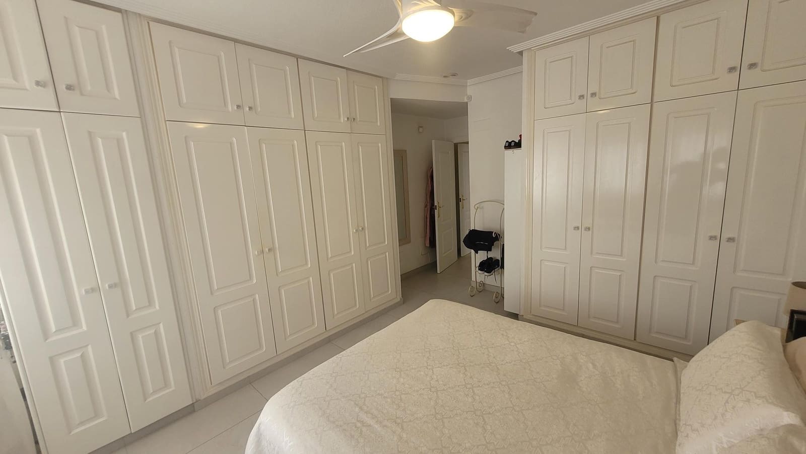 4 slaapkamer Villa te koop in Pinar de Campoverde met zwembad garage - € 460.000 (Ref: 9676363)