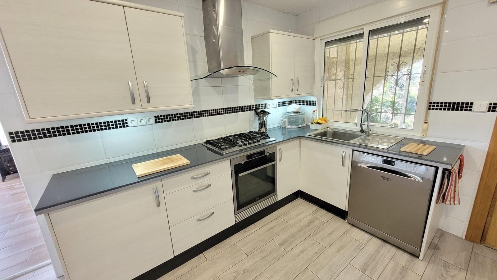 3 camera da letto Villa in vendita in Pinar de Campoverde con garage - 319.950 € (Rif: 9676367)