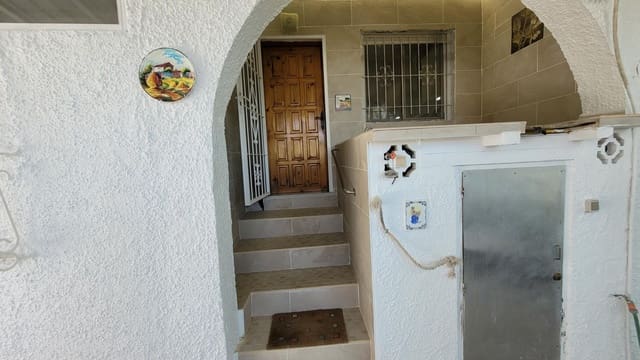 3 bedroom Villa for sale in Pinar de Campoverde, Pilar de la Horadada with garage - € 319,950 (Ref: 9676367)