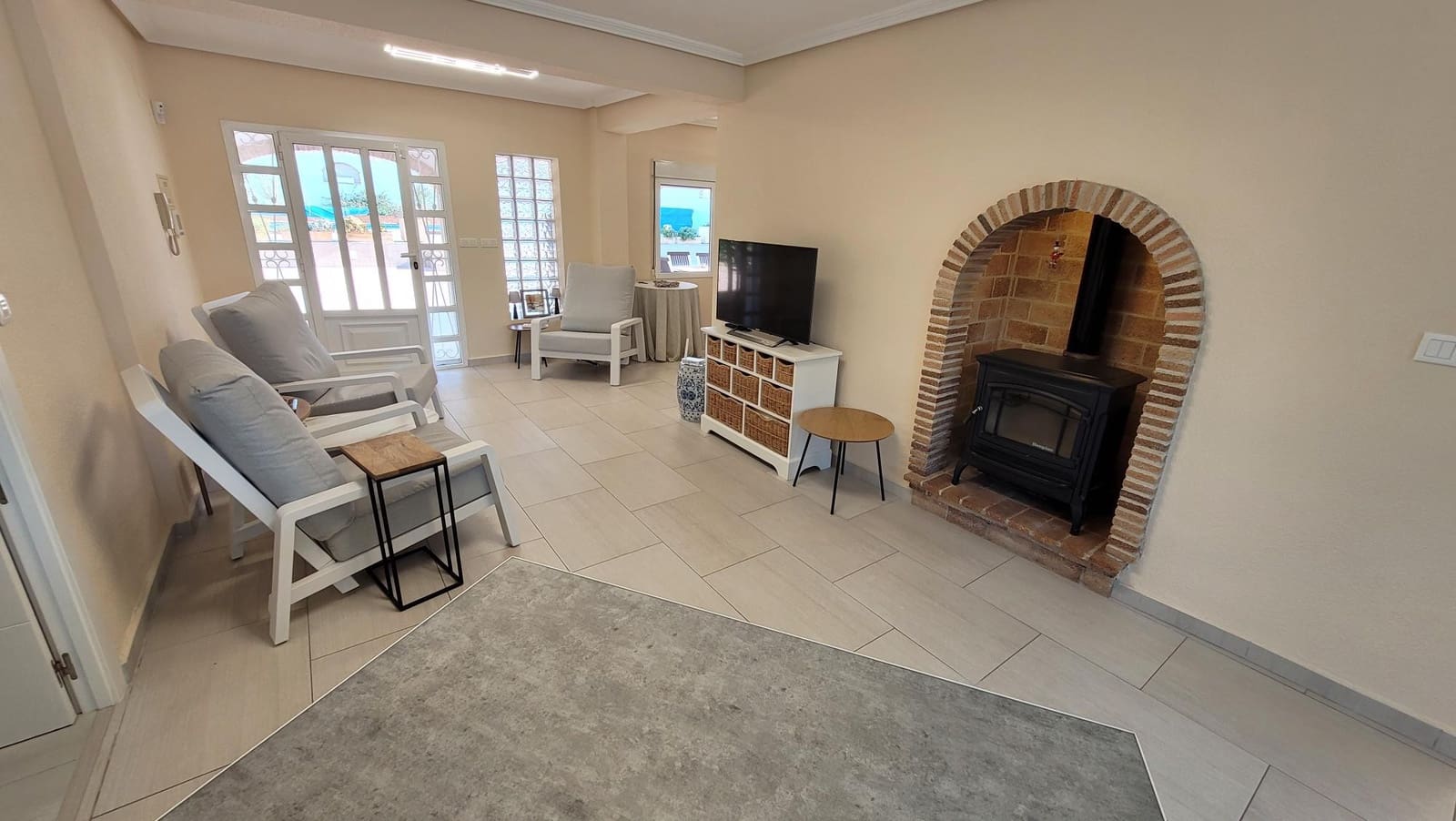 3 bedroom Villa for sale in Pinar de Campoverde with pool garage - € 439,000 (Ref: 9676369)