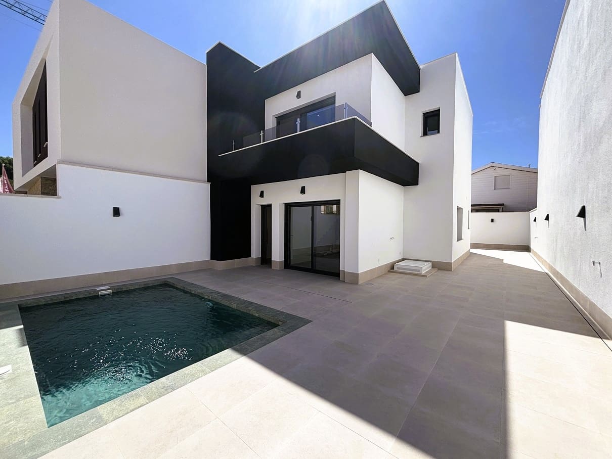 3 soveværelse Semi-Rækkehus til salg i Heredades med swimmingpool garage - € 359.000 (Ref: 9676370)