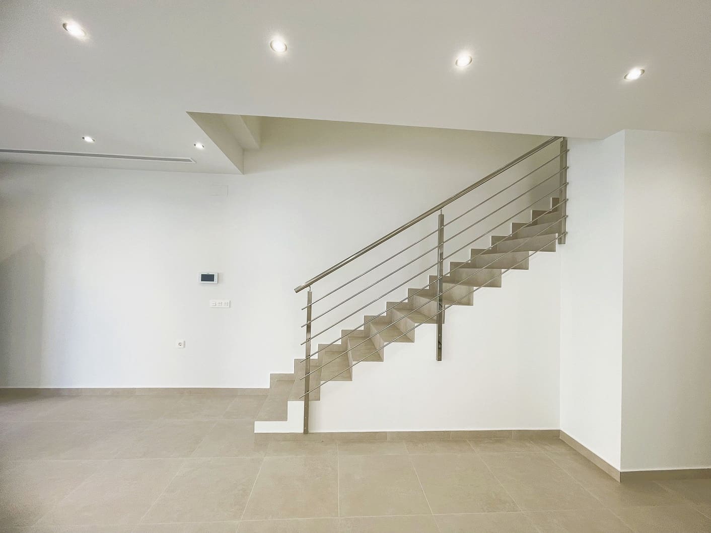 3 soveværelse Semi-Rækkehus til salg i Heredades med swimmingpool garage - € 359.000 (Ref: 9676370)