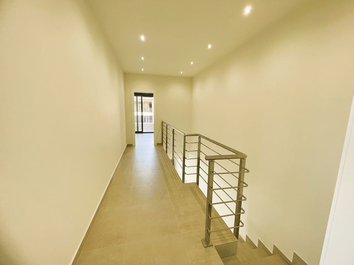 3 soveværelse Semi-Rækkehus til salg i Heredades med swimmingpool garage - € 359.000 (Ref: 9676370)