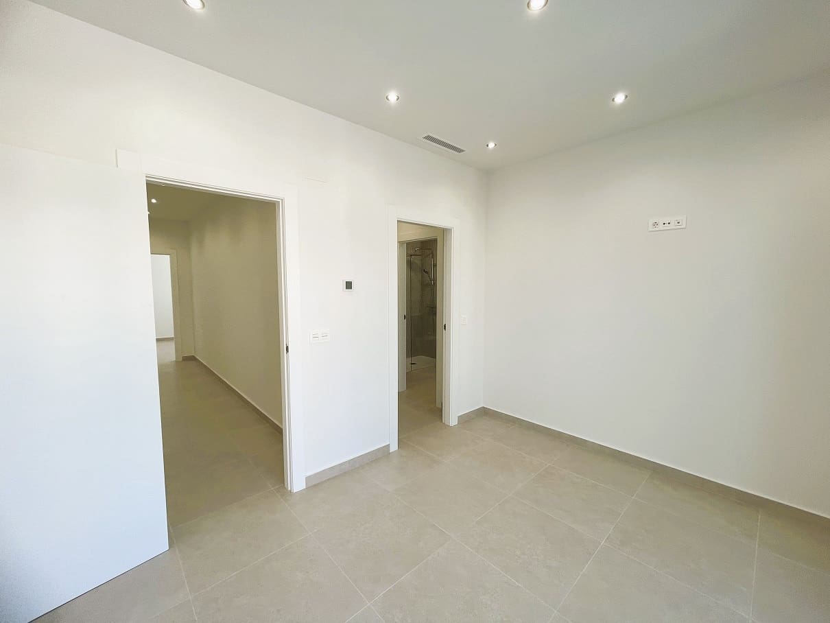 3 soveværelse Semi-Rækkehus til salg i Heredades med swimmingpool garage - € 359.000 (Ref: 9676370)