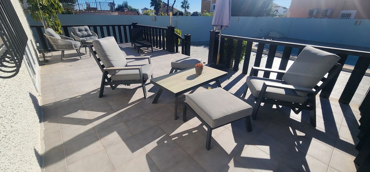 2 Zimmer Villa zu verkaufen in Pinar de Campoverde mit Pool - 329.000 € (Ref: 9676371)