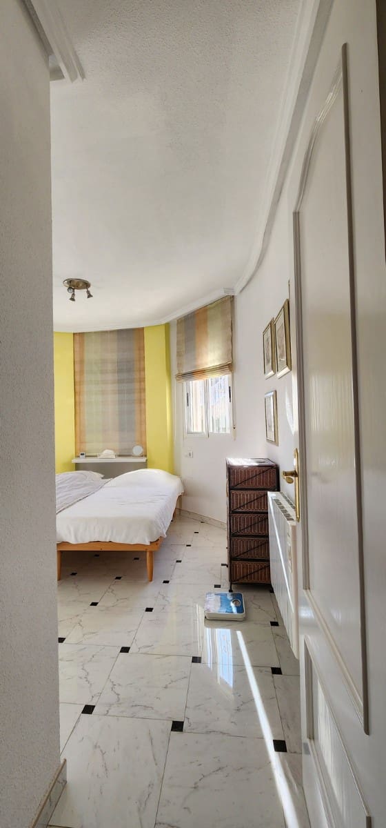 3 sovrum Villa till salu i Pinar de Campoverde med pool garage - 359 000 € (Ref: 9676372)