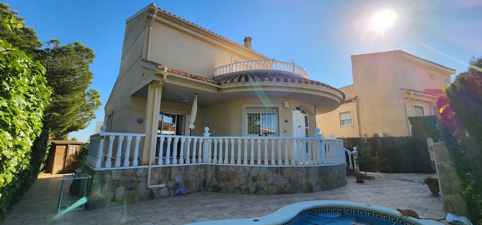 3 sovrum Villa till salu i Pinar de Campoverde med pool garage - 359 000 € (Ref: 9676372)