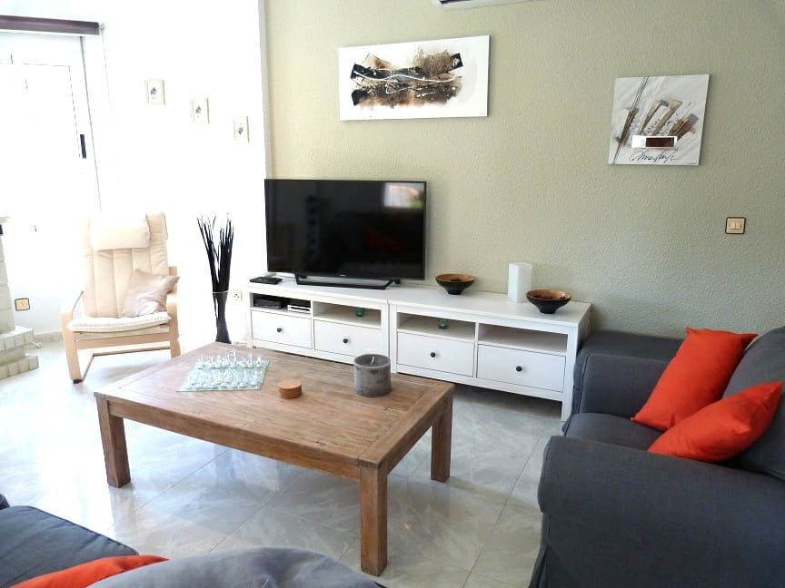 3 camera da letto Villa in vendita in Pinar de Campoverde con piscina garage - 349.950 € (Rif: 9676373)