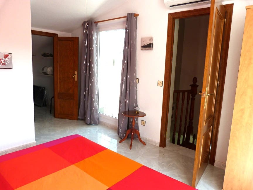 3 camera da letto Villa in vendita in Pinar de Campoverde con piscina garage - 349.950 € (Rif: 9676373)