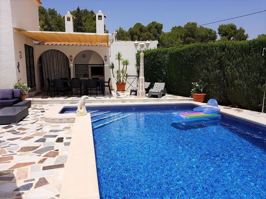 3 camera da letto Villa in vendita in Pinar de Campoverde con piscina garage - 349.950 € (Rif: 9676373)