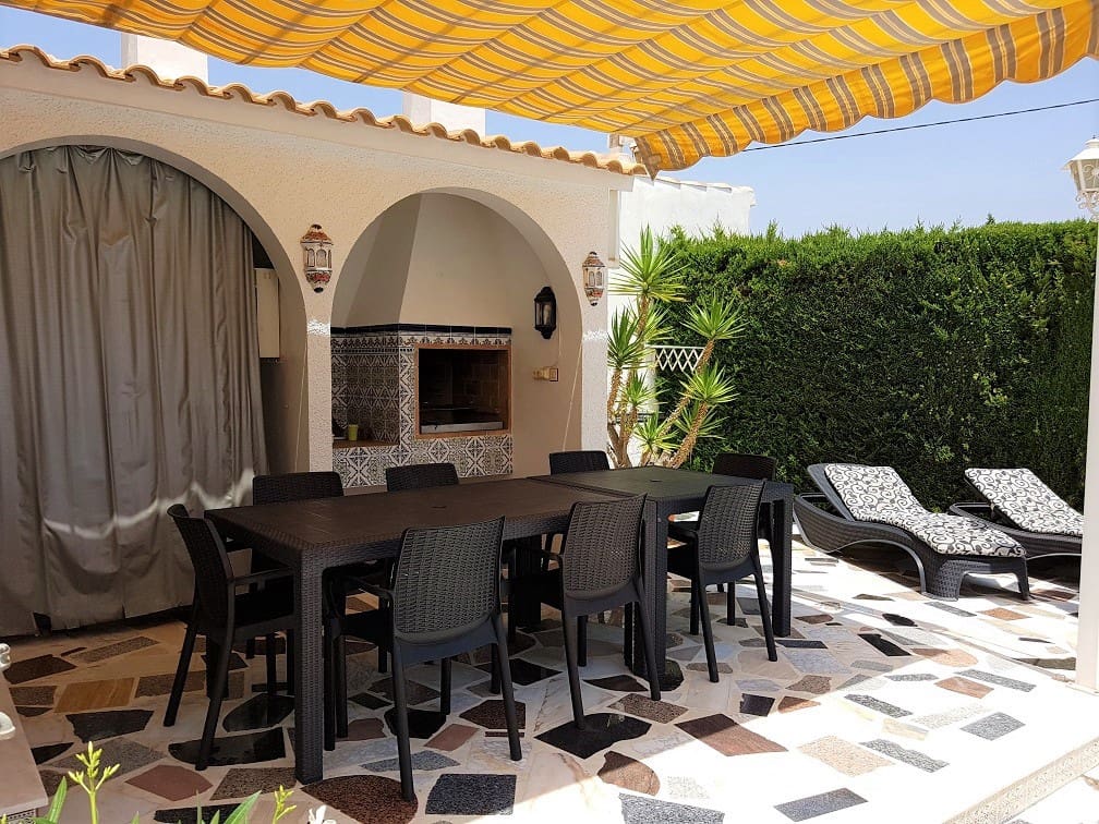 3 camera da letto Villa in vendita in Pinar de Campoverde con piscina garage - 349.950 € (Rif: 9676373)