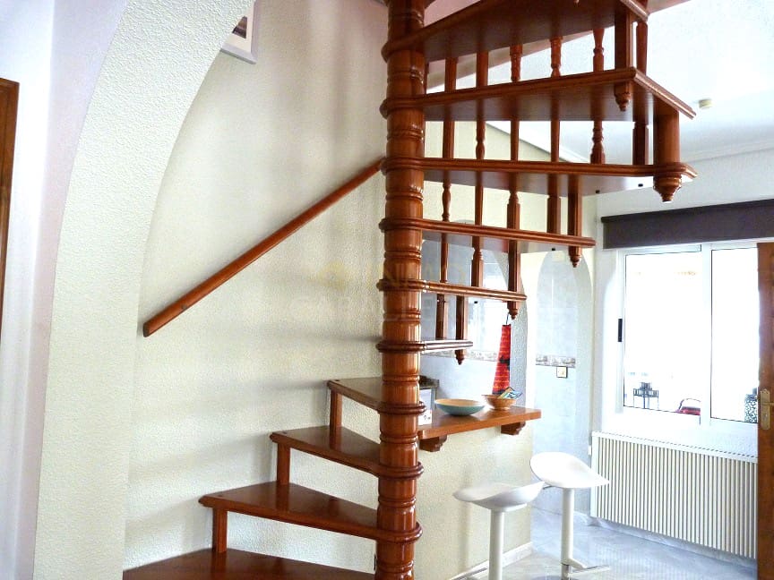3 slaapkamer Villa te koop in Pinar de Campoverde met zwembad garage - € 349.950 (Ref: 9676373)