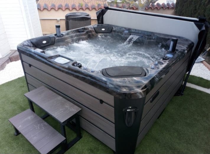 4 bedroom Villa for sale in Pinar de Campoverde with pool garage - € 450,000 (Ref: 9676374)