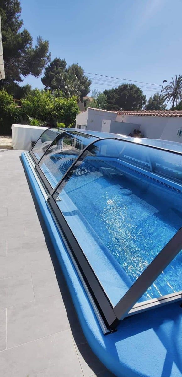 4 bedroom Villa for sale in Pinar de Campoverde with pool garage - € 450,000 (Ref: 9676374)