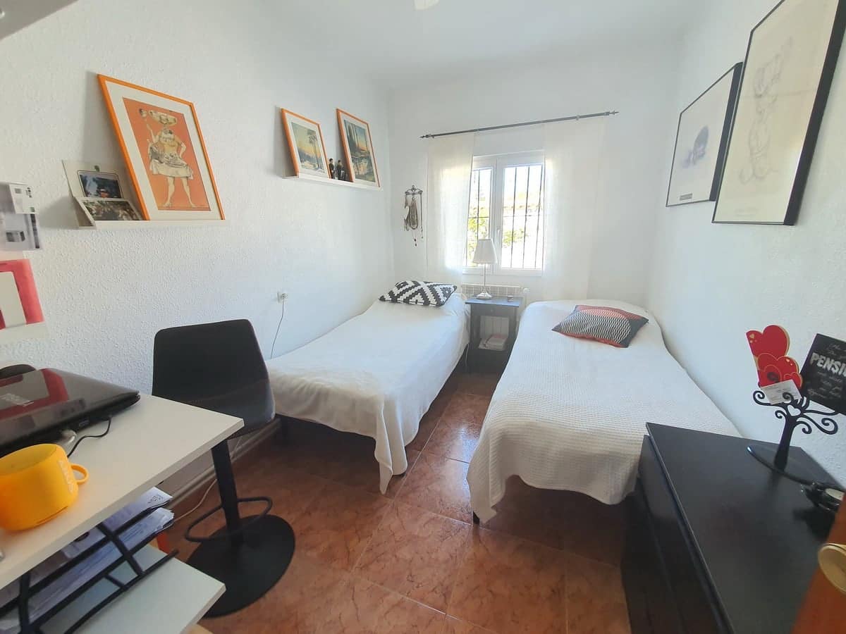 4 bedroom Villa for sale in Pinar de Campoverde with pool garage - € 450,000 (Ref: 9676374)