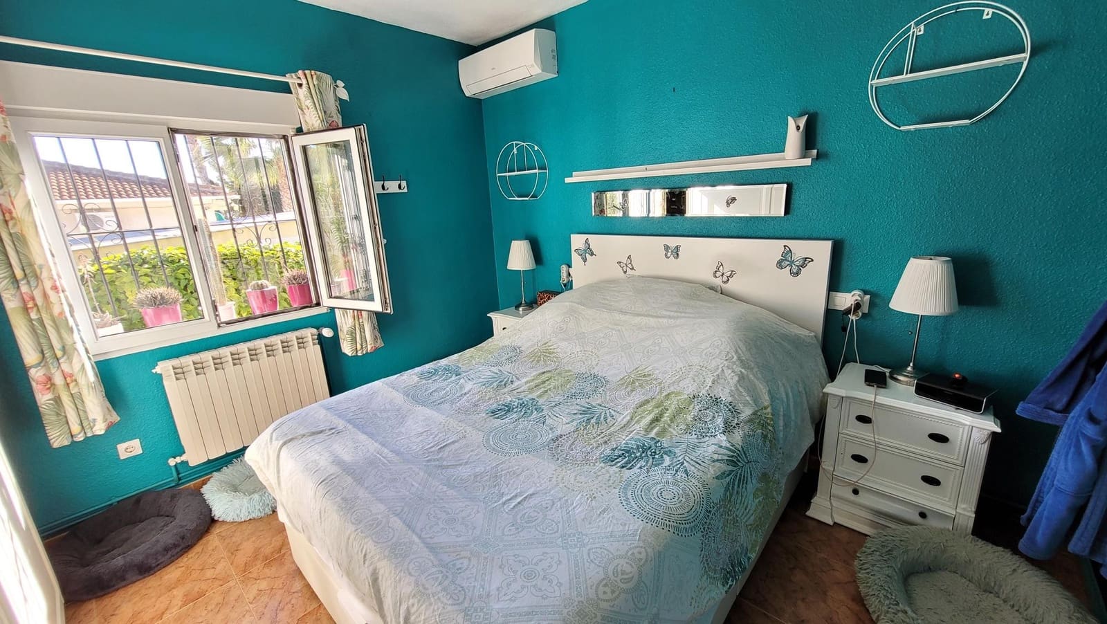 4 bedroom Villa for sale in Pinar de Campoverde with pool garage - € 450,000 (Ref: 9676374)